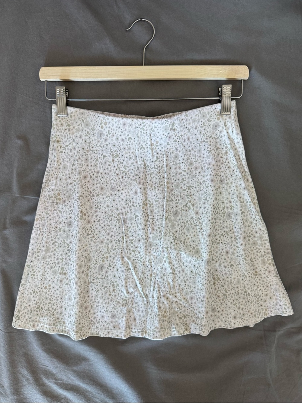 Aritzia Wilfred Notebook Mini Skirt